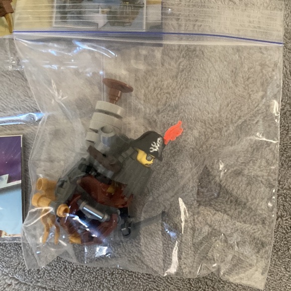 LEGO Mini Master Building MetalBeard - Picture 2 of 4